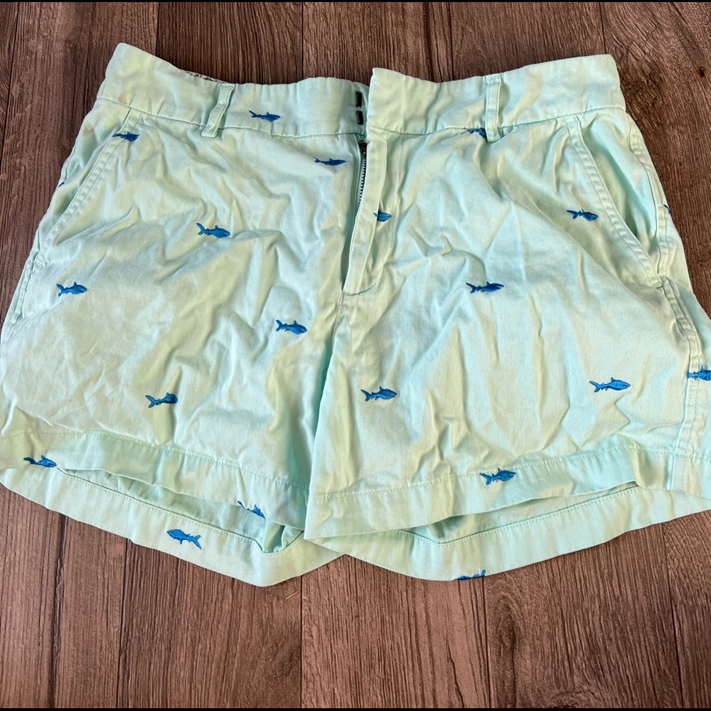Jones & Co Size 6 Shorts